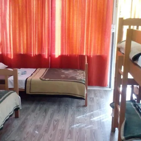 Le Village Motel 2*