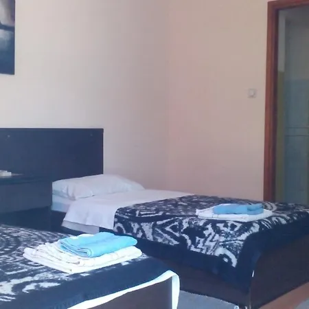 Le Village Motel